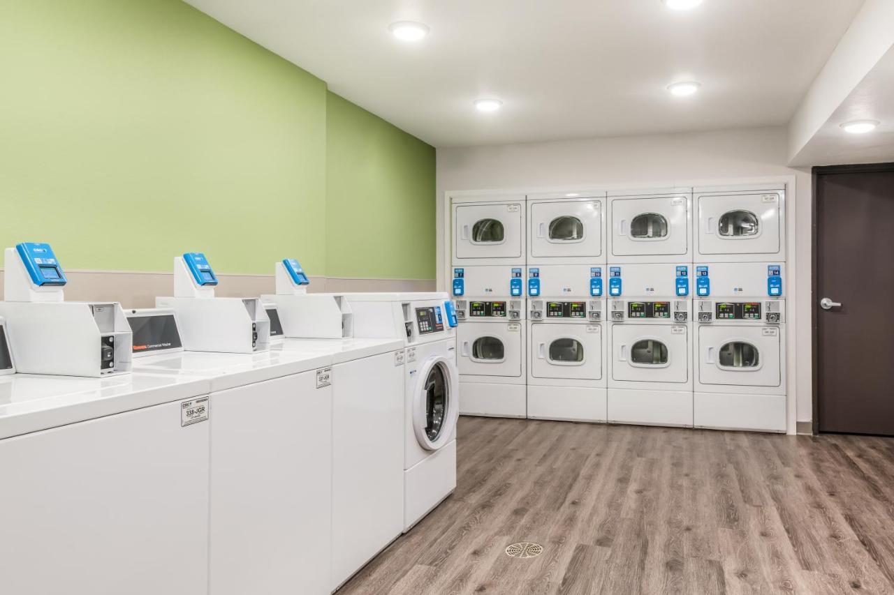 Woodspring Suites Charlotte - University Research Park Ngoại thất bức ảnh