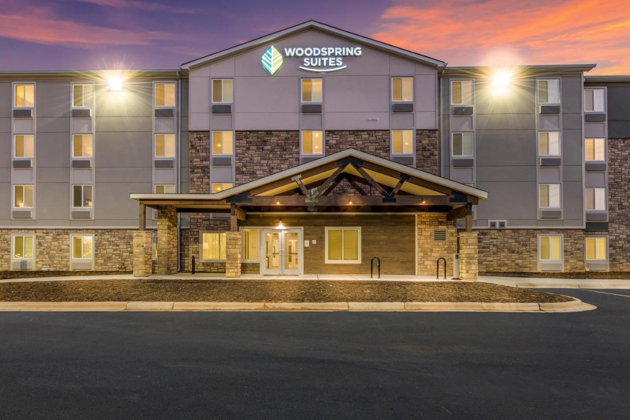 Woodspring Suites Charlotte - University Research Park Ngoại thất bức ảnh